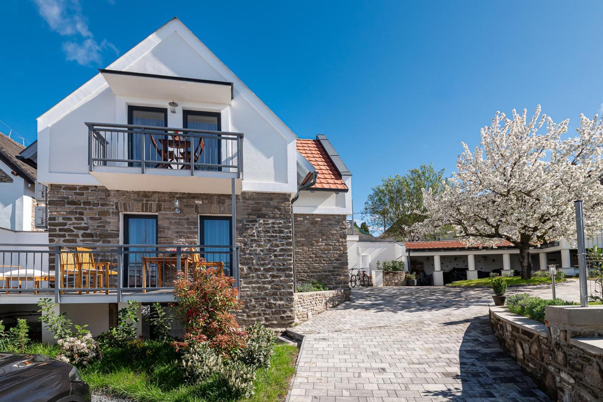 Papoula Vendeghaz Apartment Tihany Exterior foto